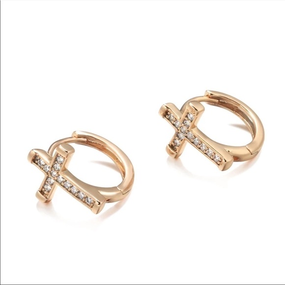 ROSE gold micro pave cross hoop earrings - Picture 5 of 9